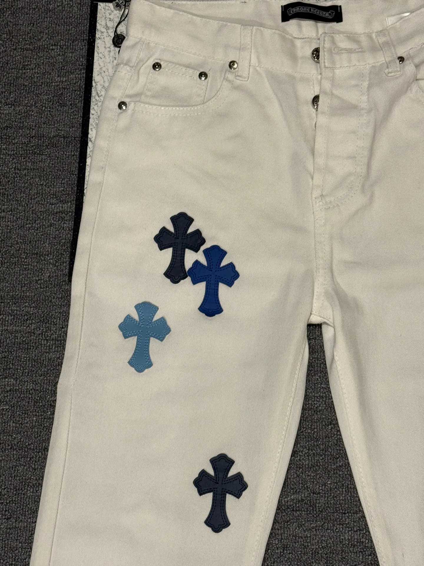 95 Chrome Hearts 22W ， ， ！！ Premium ，1.9W ， ， Color： Size：M L XL XXL